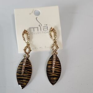 MIA Gold Brown Teardrop Earrings with Safari Pattern